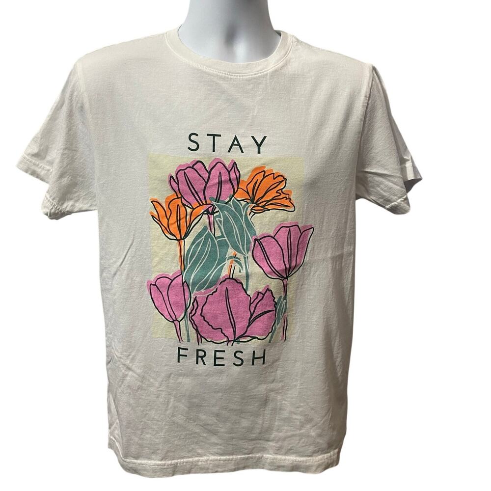 ORIGINAL USE Stay Fresh Flower Shirt — White Women's Small Tee